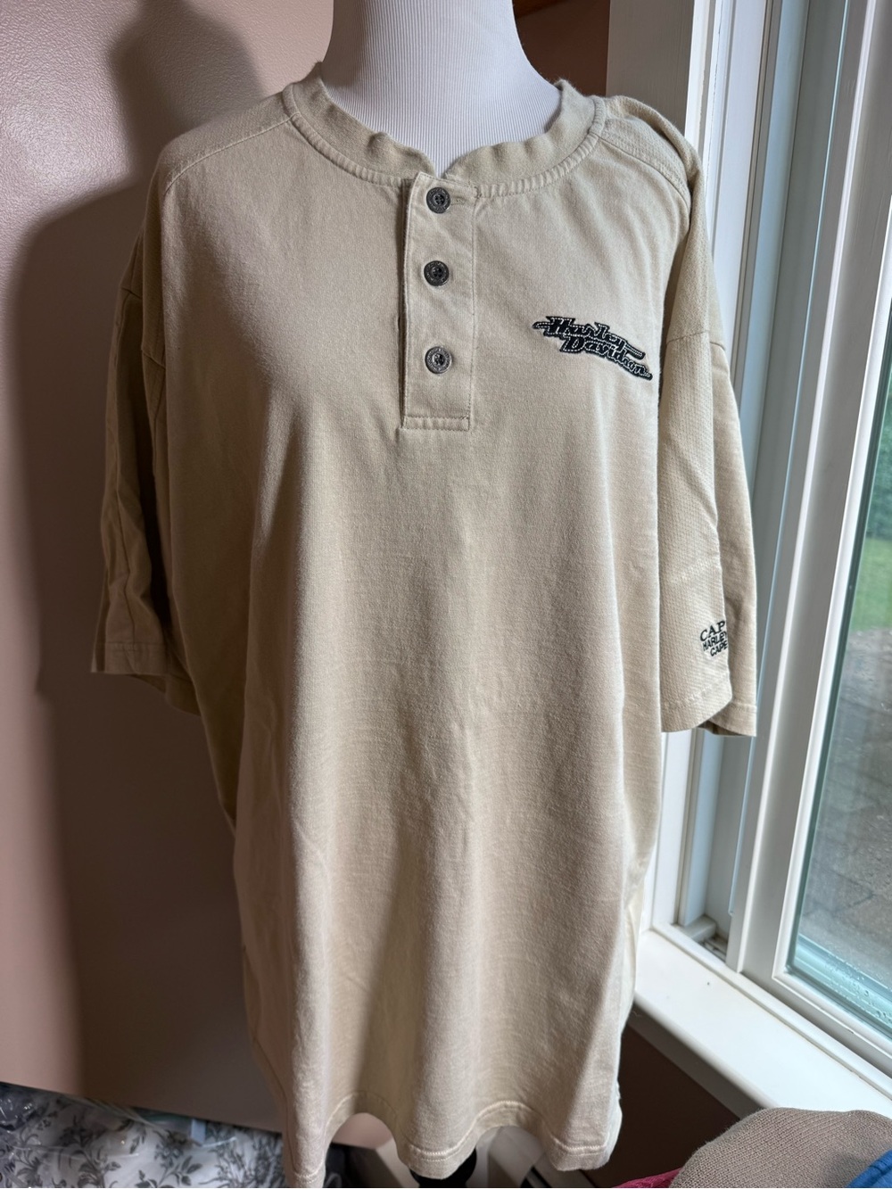Harley-Davidson cape Cod Men's Tan Henley Short Sleeve Shirt